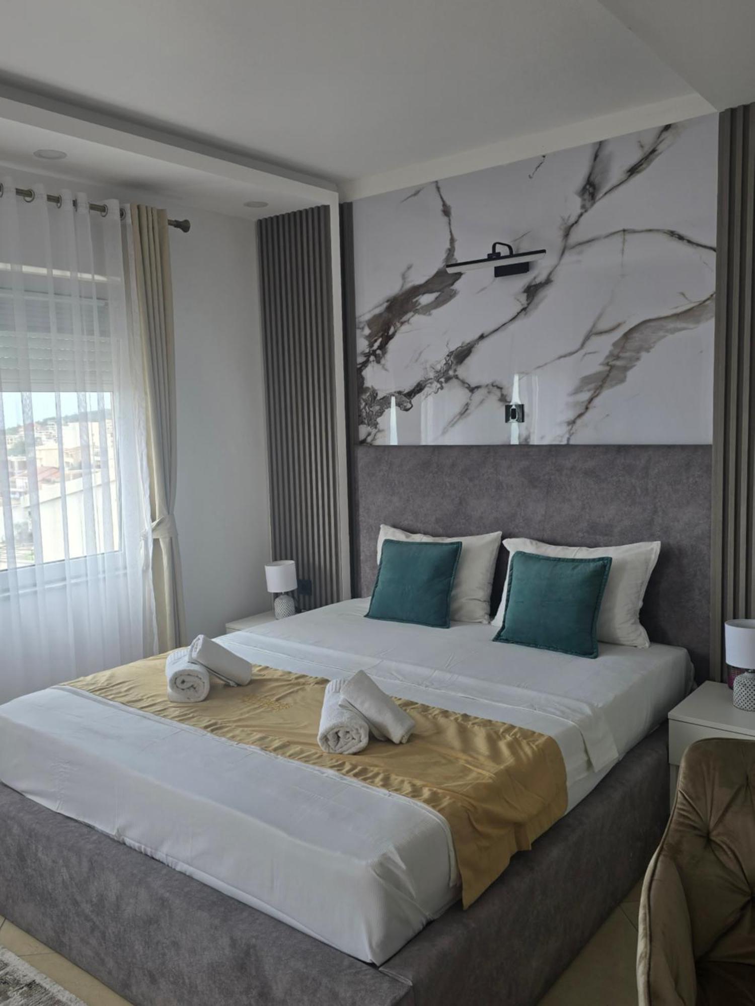 Apartments Mediteran Ulcinj Ngoại thất bức ảnh