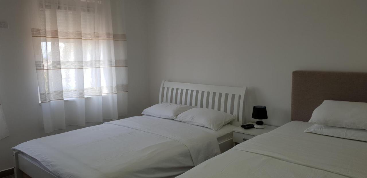 Apartments Mediteran Ulcinj Ngoại thất bức ảnh